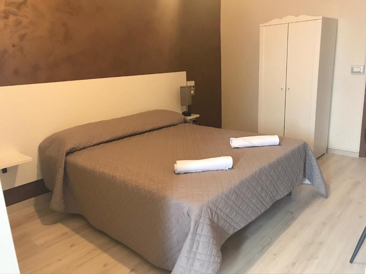 Albergo Ristorante Uspa Gorino Ferrarese Bagian luar foto